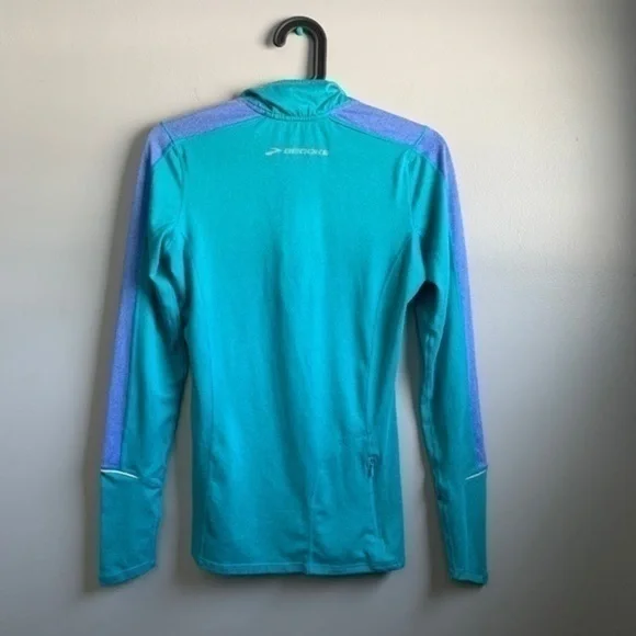 Brooks | quarter zip - Picture 8 of 8